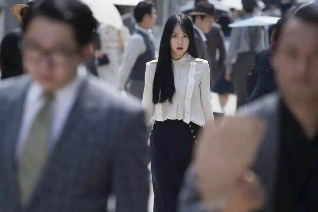 С㡷1930곯ʱڹС㲮Ů֮ĽǮ밮