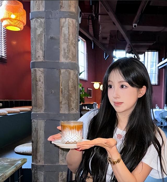 ����н�ʽ��أ�Τ���������ݳޣ����¼�����Աʮ��