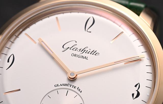 ���Ƶ����У���������״�С����