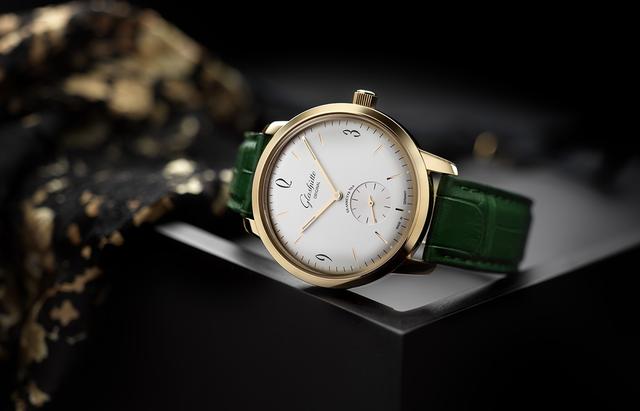 ���Ƶ����У���������״�С����