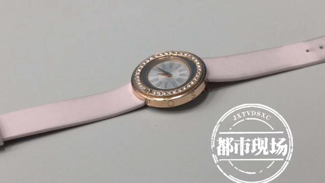 ����35800Ԫ������Ķ��ֲ��������ڶ����������ɫ��м��