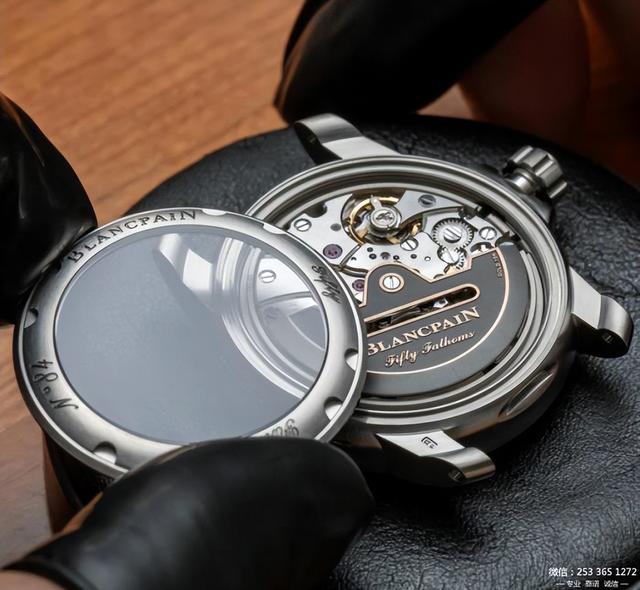 ����BLANCPAIN Fifty Fathoms��ʮ�x42mm�¿����