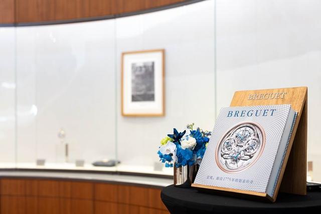 ��������¡�������ʱ�մ��桱����ֱ�� ���о��⣬��������