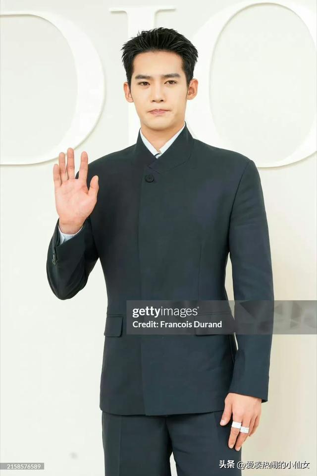 Dior����֮ҹ���ǹ�ֵ����������˧��һ�����������Ǳ�������ȥ��