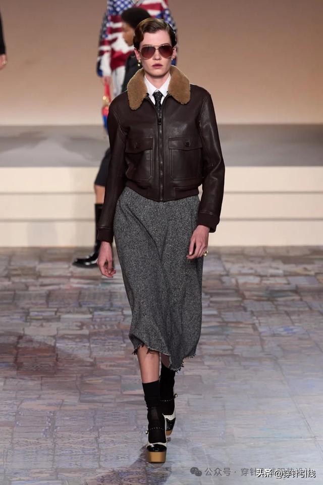 Dior��"The New Look"�����������ﲻͬʱ���ĵϰ±�־��������