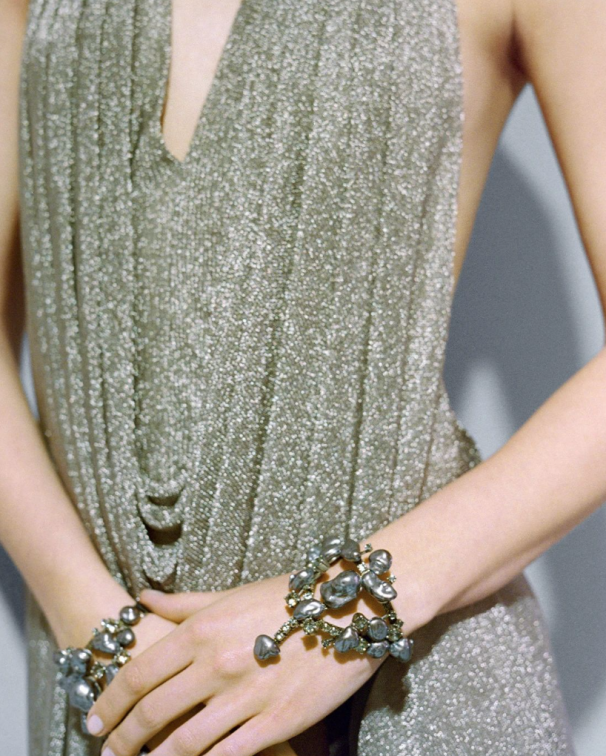 �ϰ¶����ﶬ�߶��㣺�˶�Ԫ����ŵ�������ײ