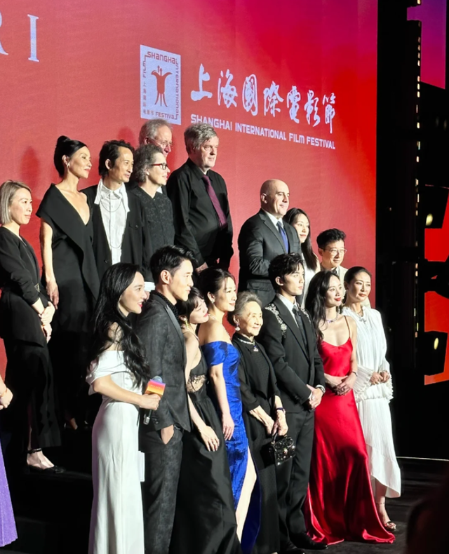 �Ϻ�������֮ҹ��̻��¶�����������ޣ�ȴ��85�������ǰ��Ȼʧɫ