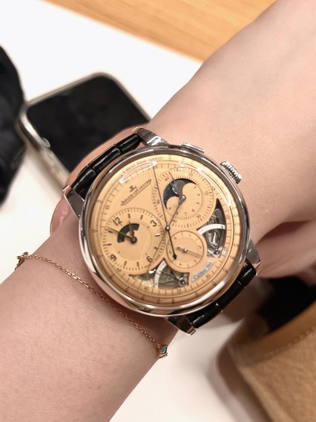 ȫ������������ӱ����漣������˫��ϵ�������������֮�ա�