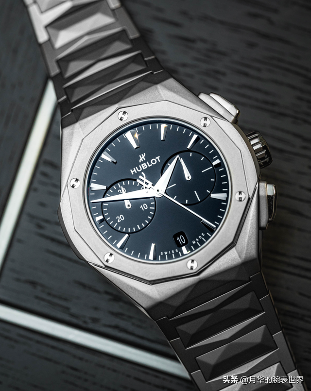 �Hublot����Fusion��ʱ����˹���ѺϽ����