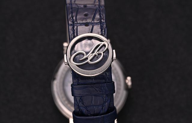 ������������ȫ��ڹ�ͣ�һͬ̽�����ڱ���Ļ�е����