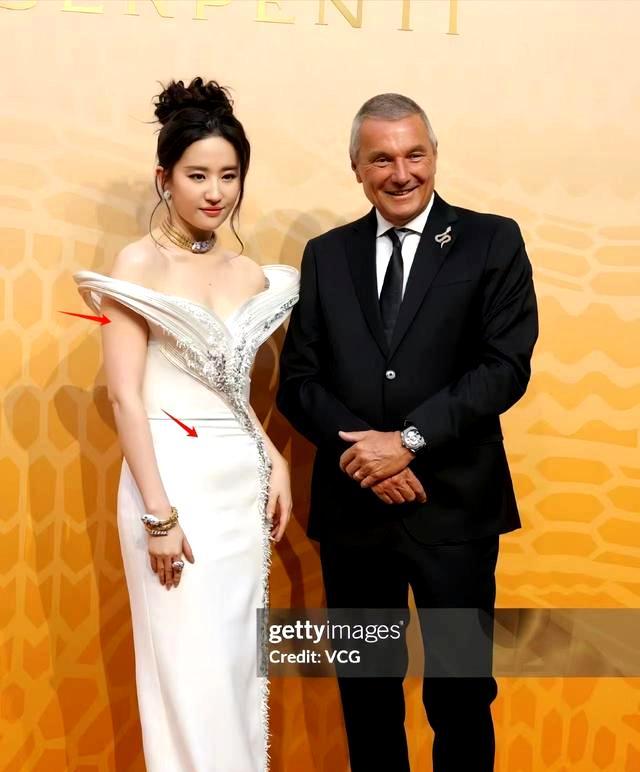 ��������һ�����������Բ��������ƣ������������������һ��