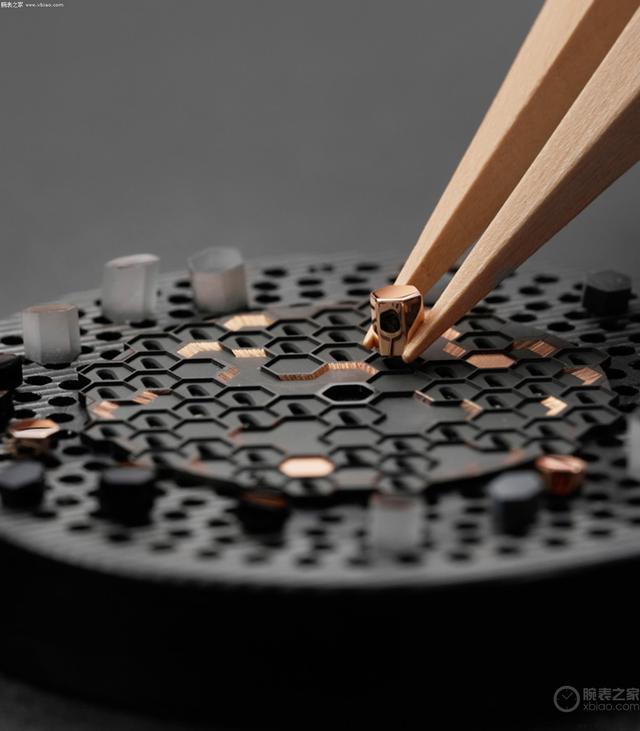 200������޽ܶűˣ��ǳ�ԽPP��VC�Ĵ��ڣ�