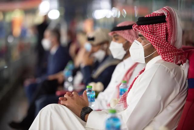 �����ľ�ǧ�����ˣ�������ѡ�޽ܶűˣ����ӷ��ִ�ʦ���������ģ�