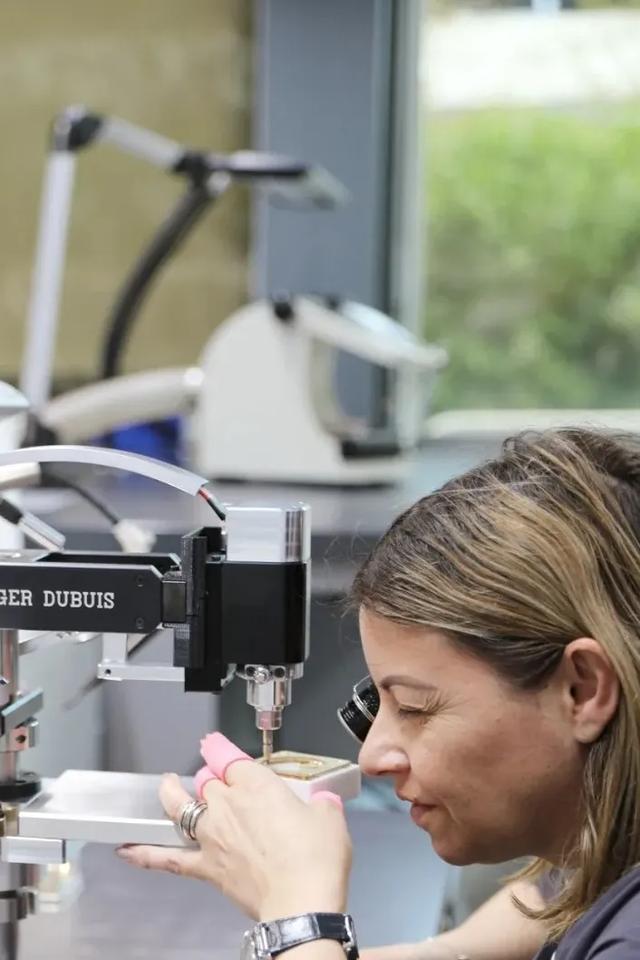 �����ľ�ǧ�����ˣ�������ѡ�޽ܶűˣ����ӷ��ִ�ʦ���������ģ�