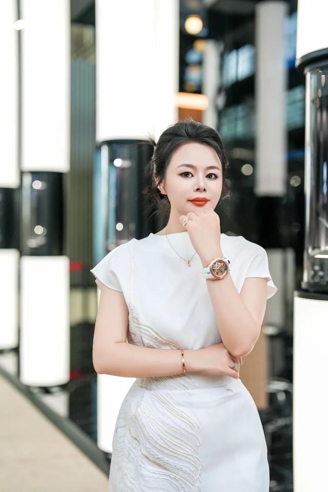 �����ľ�ǧ�����ˣ�������ѡ�޽ܶűˣ����ӷ��ִ�ʦ���������ģ�