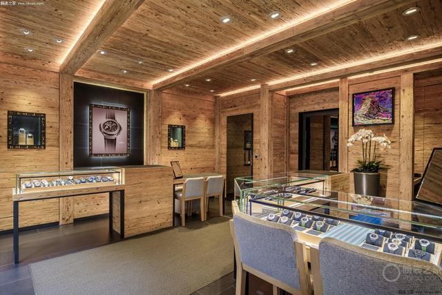 ����ɶ����ؾ�Ʒ����װ��Ļ