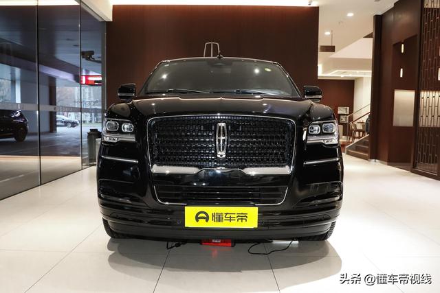 ³ | 102.8Ԫֿ캽Աرʵ꣬7SUV