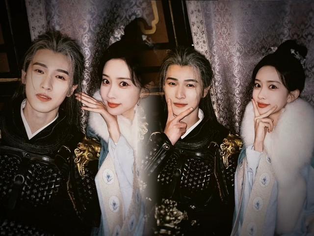 һƬλһĿȻվCλ׵׹Ů