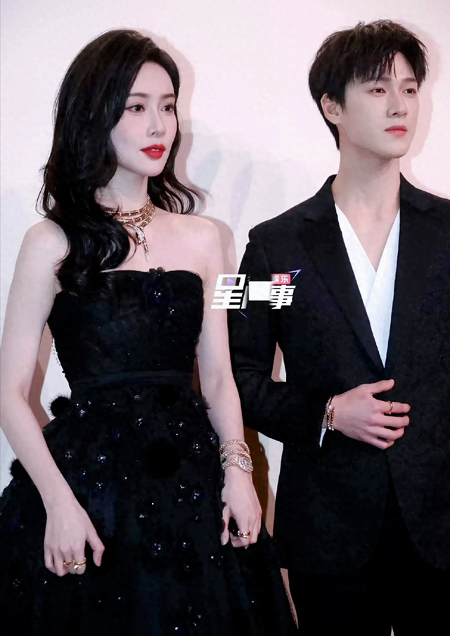 揭秘宝格丽晚宴:明星如何借此平台操控娱乐圈的未来