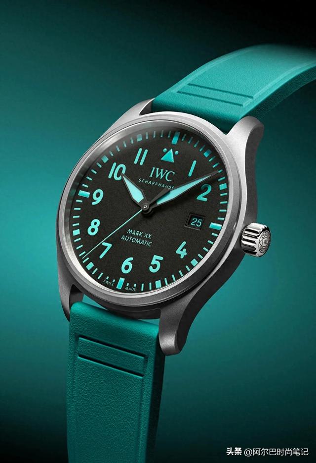 IWC万国表 时间与爱,共同谱写的故事