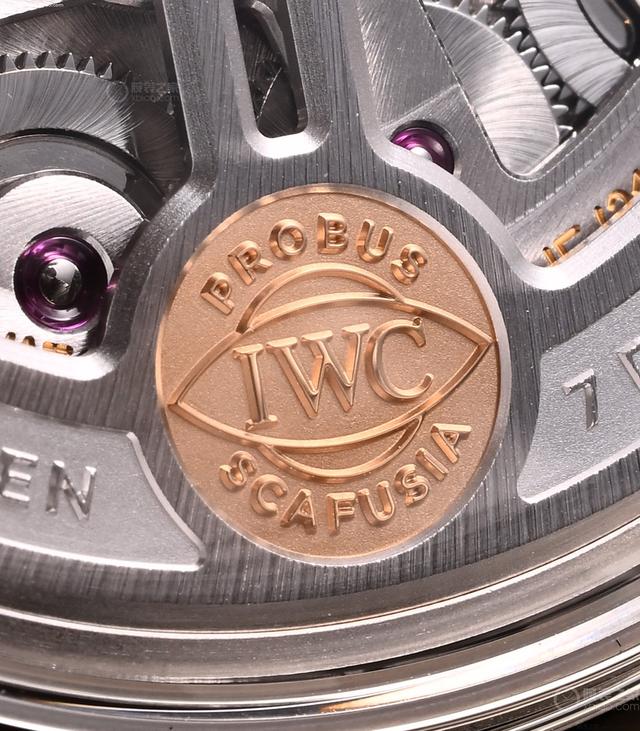 �����һ������ֵ����������9��9������ѹ����ʿˮ��һͷ