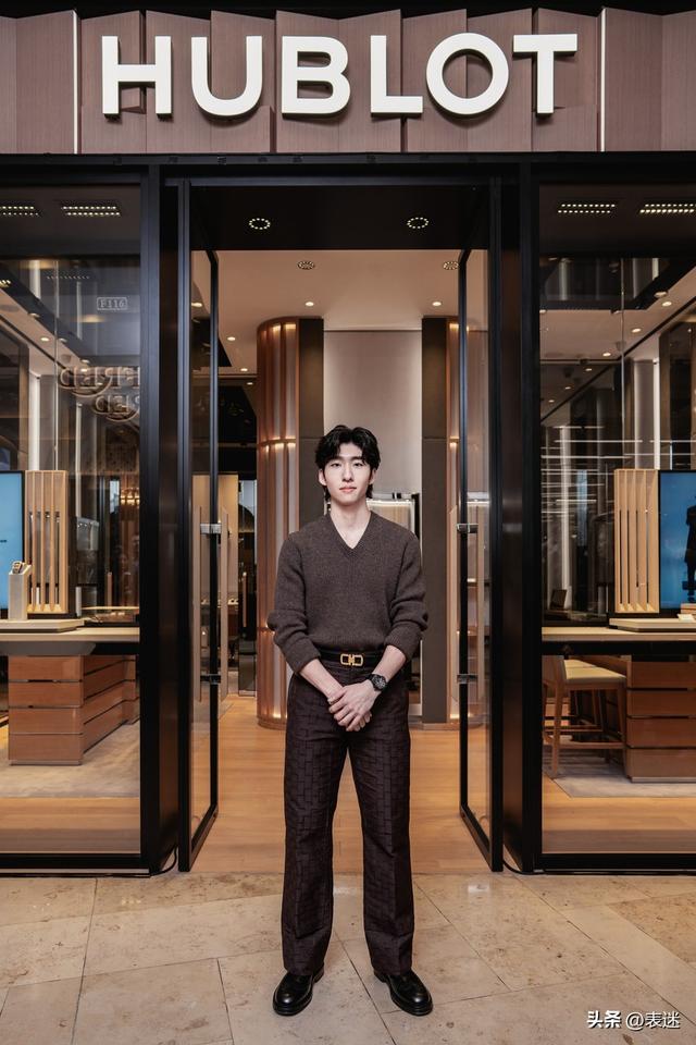 HUBLOT����Ͼ��»��㳡ר����ʢ��Ļ �̵��ٻ�����ھ�